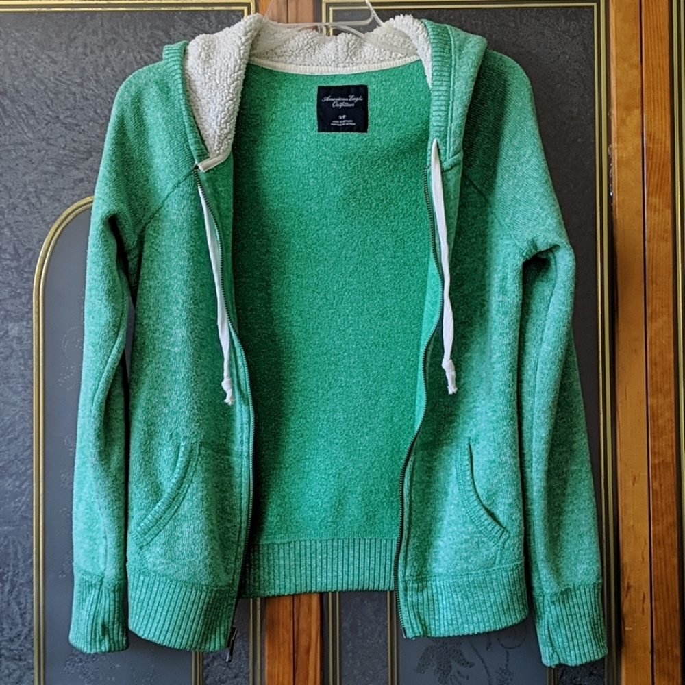 Women's American Eagle Hoodie w/sherpa lined hood